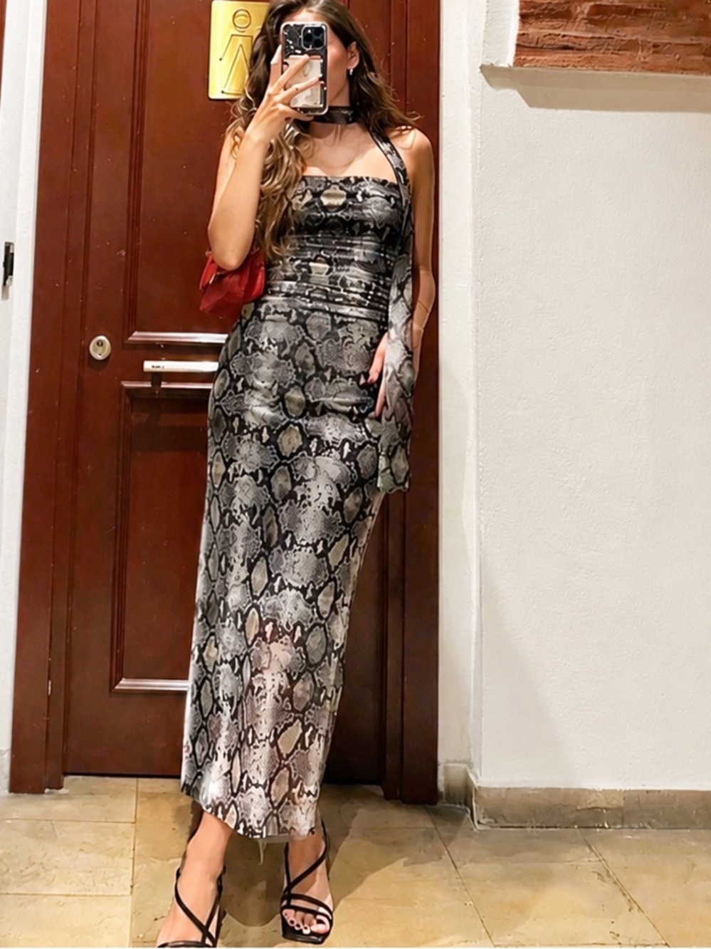NEW Zara Snake Print Halter Top - Black and Gray Size S
🚨NO DISCOUNT